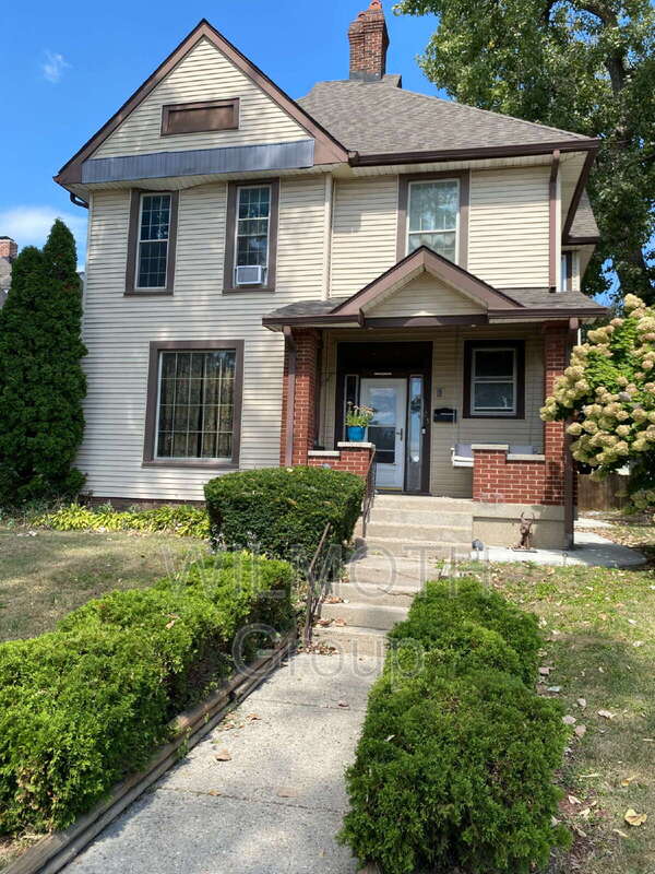 Indianapolis Condo: 1230 East Ohio Street