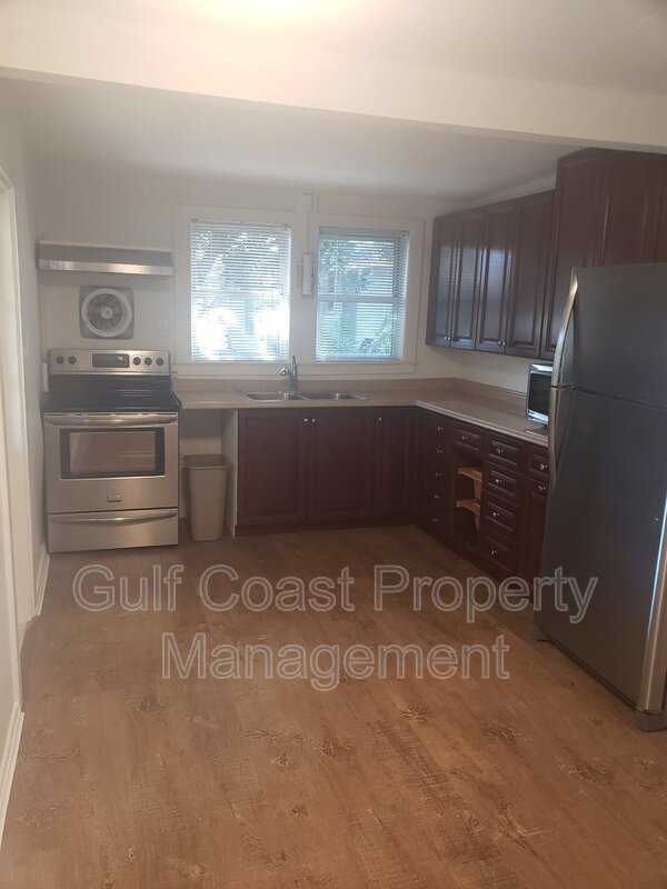 1718 7th Street Sarasota FL 34236 - Photo 10