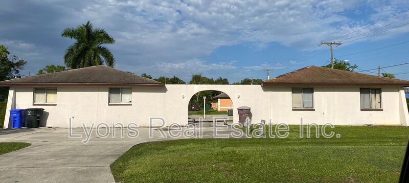 Fort Myers Condo: 1916 High St