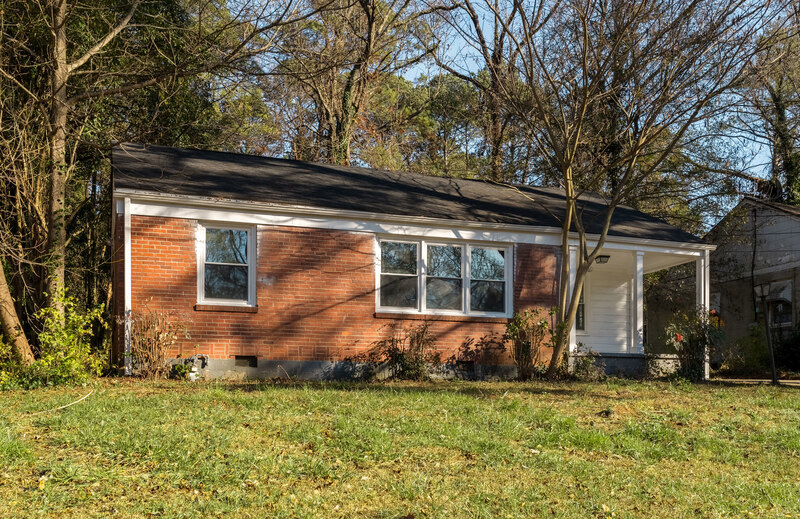 Decatur House: 1850 Hillsdale Drive