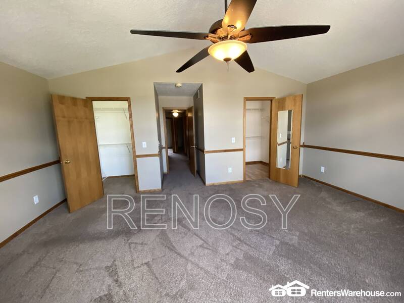 Norwalk House: 737 Kitterman Circle