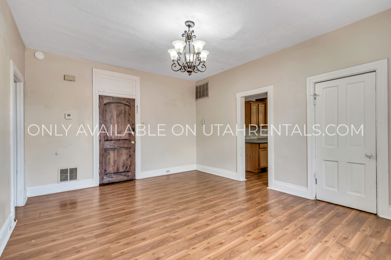 Salt Lake City Condo: 1040 E 200 S