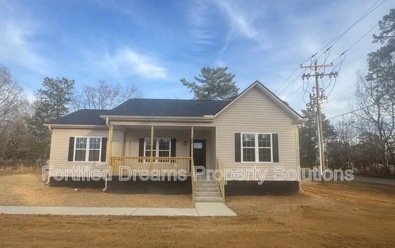 Liberty House: 400 N. Smith Street