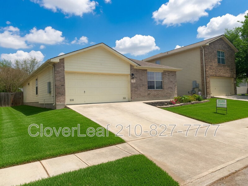 Cibolo House: 176 Corral Fence
