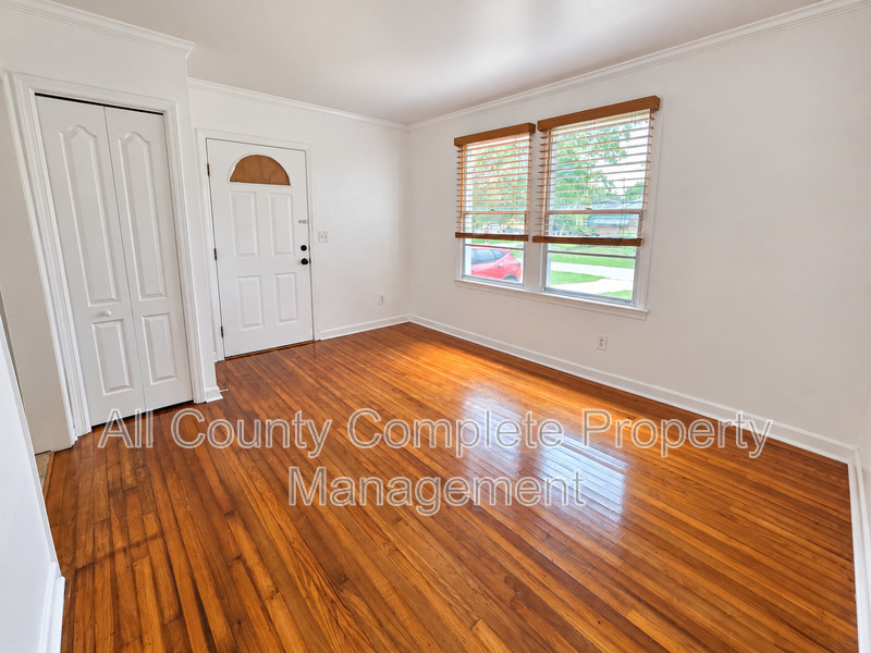 Main Rental Photo 6