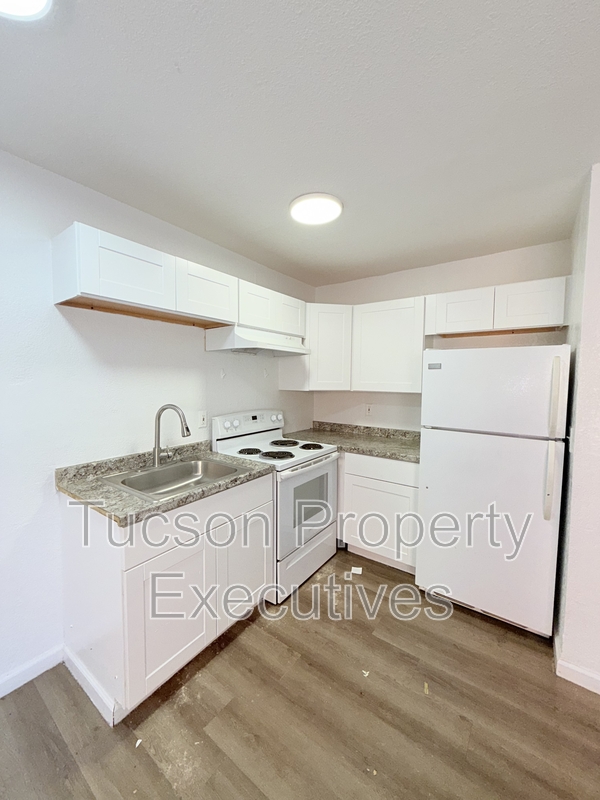 Tucson Condo: 3810 East Monte Vista Drive - 107