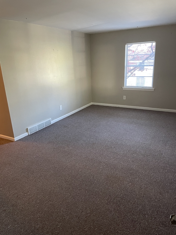 Louisville Condo: 2624 Longview Avenue - 1