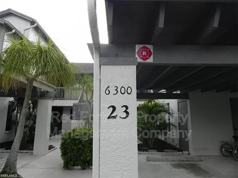 Fort Myers Condo: 6300 Sugar Bush