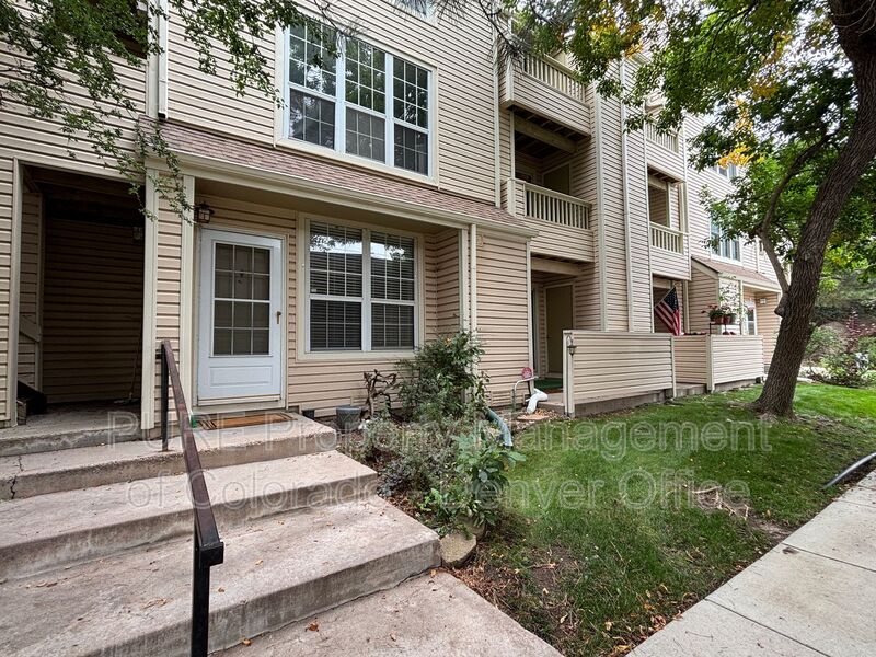 Lakewood Condo: 965 South Miller Street