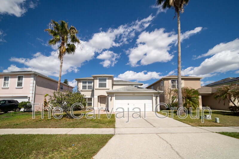 Orlando House: 1215 Kempton Chase Parkway