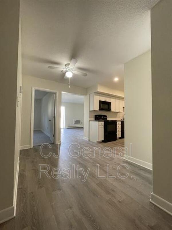 Weymouth Condo: 106 Broad Street