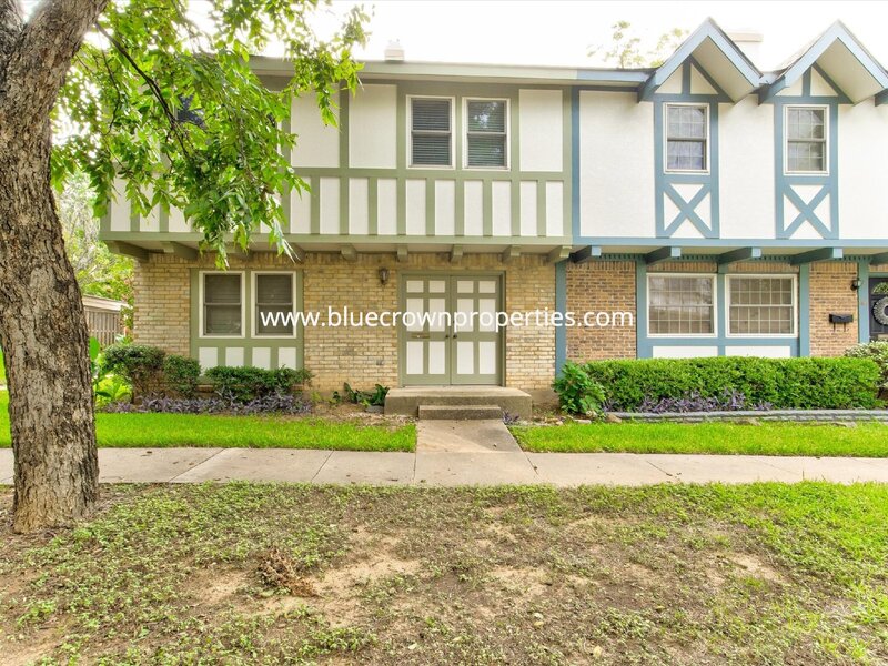 Arlington House: 462 Westview Terrace