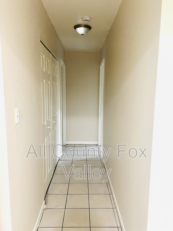 Main Rental Photo 8
