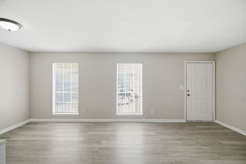 Birmingham House: 1919 18th Place North