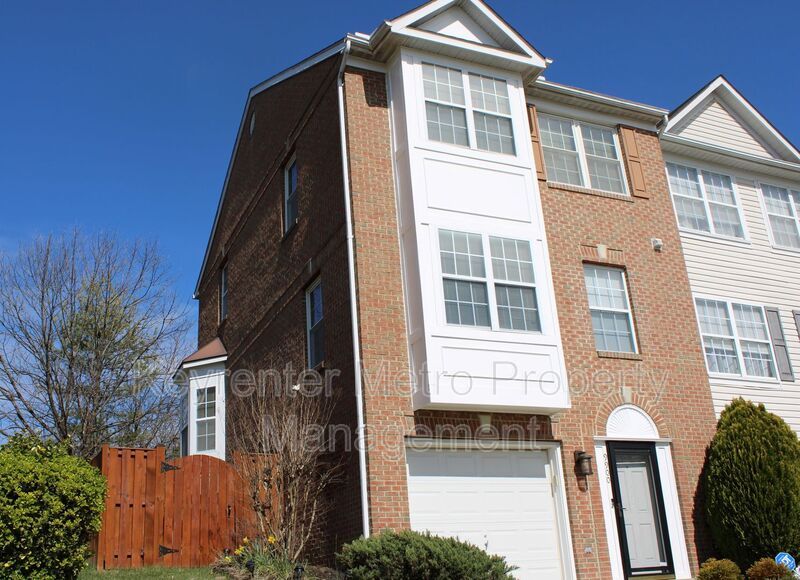 Upper Marlboro House: 9900 Prince Royal Pl
