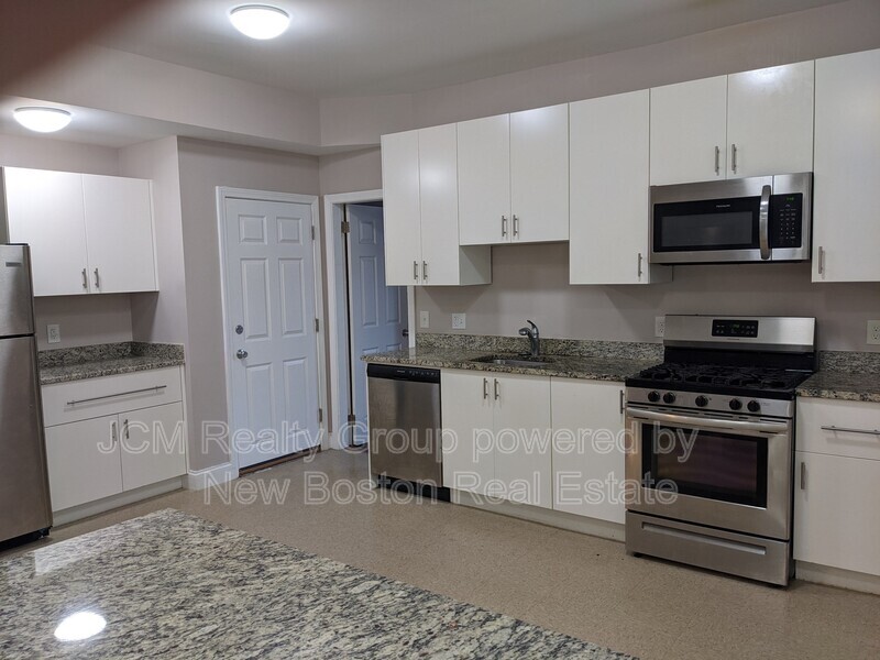 Boston Condo: 44 Waverly Street