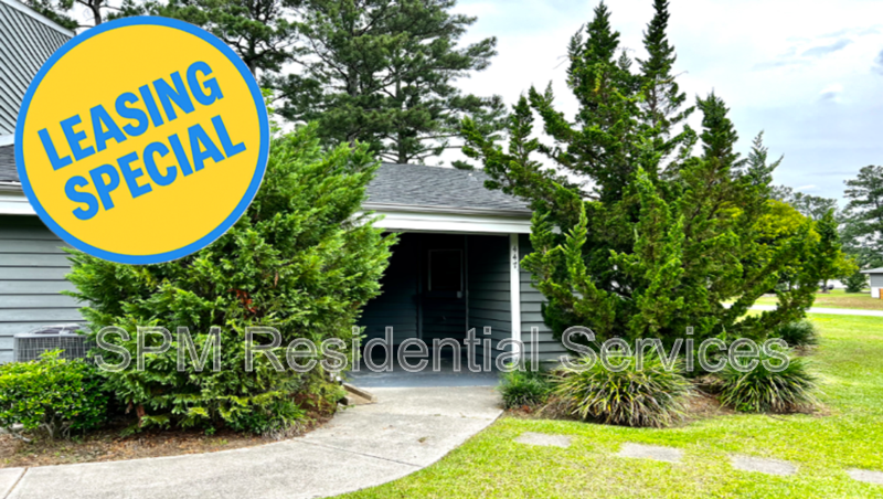 Hampstead Townhome: 724 Azalea Dr