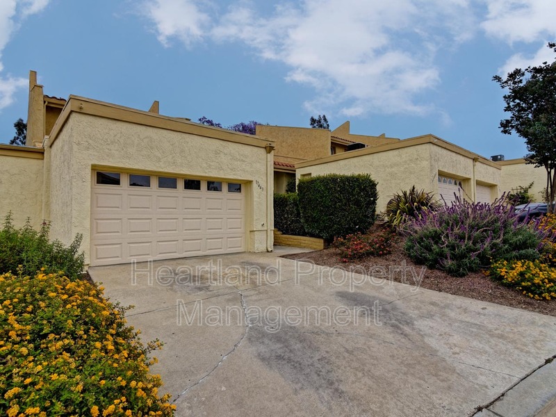 Poway Condo: 17443 Port Marnock Dr