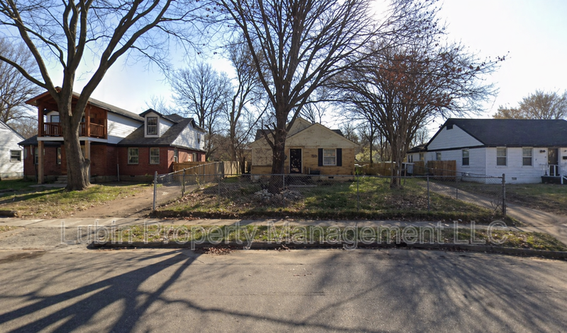 Memphis House: 1156 Panama St