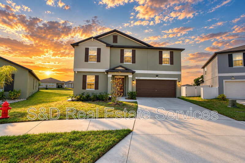 Bartow House: 2767 Red Egret Dr.