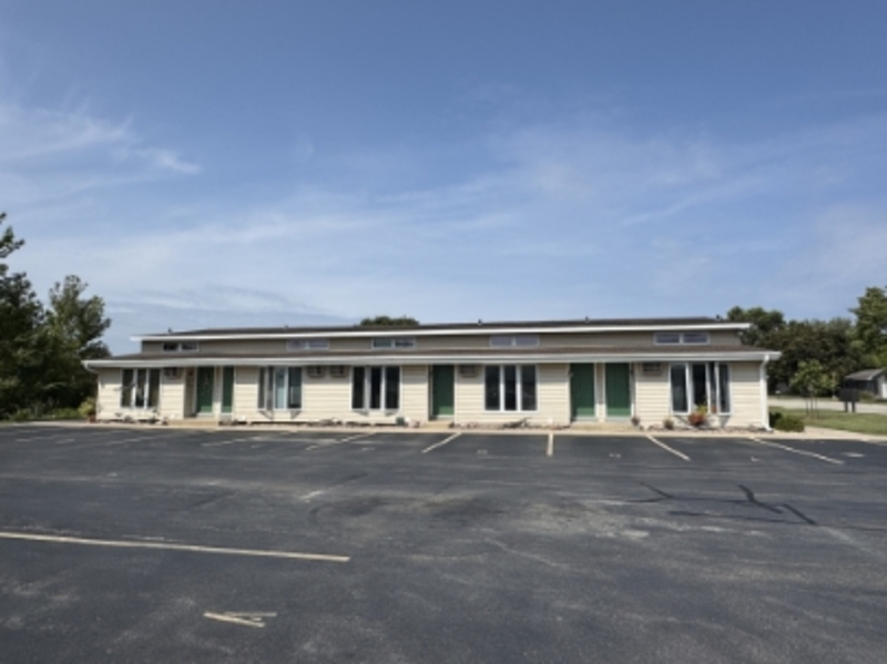 Green Bay Condo: 2400 Canter Lane - A