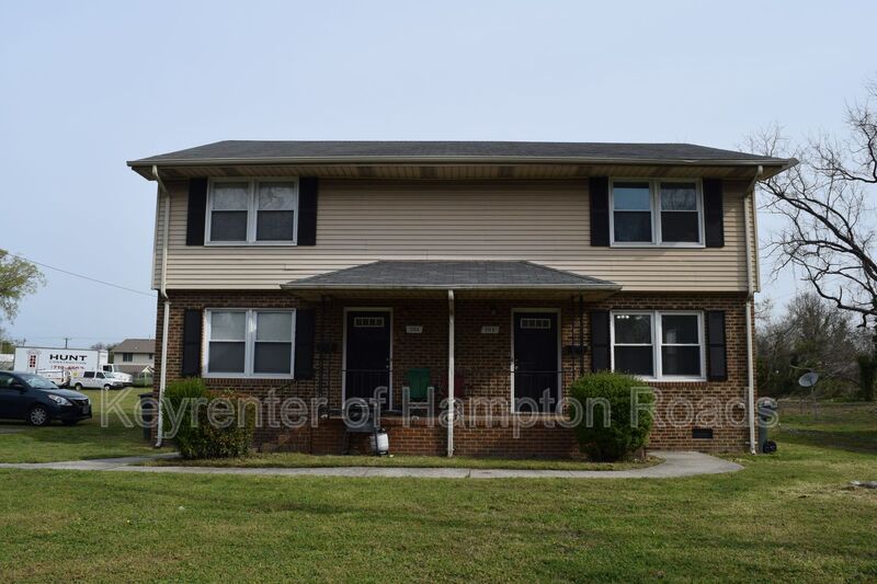 Request a Viewing for 215 Settlers Landing Road, Unit B Tenant Turner