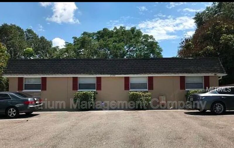 Clearwater House: 2399 Eastwood Dr