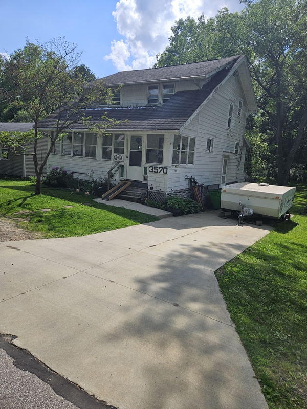 STOW House: 3570 FRANKLIN