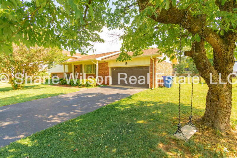Chattanooga House: 617 Spring Valley Lane