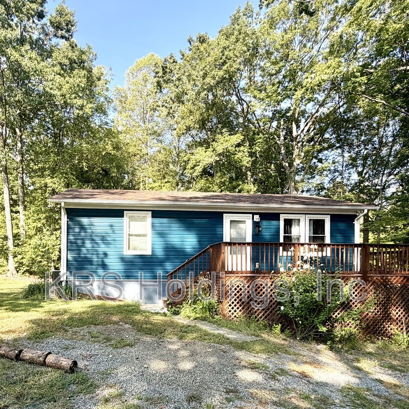 Scottsville House: 6920 Albevanna Spring Rd