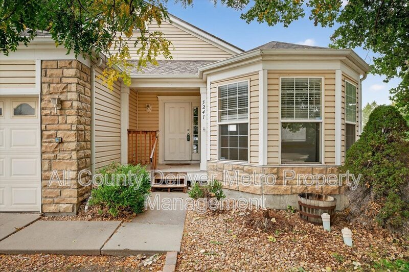 Denver House: 5241 Helena St