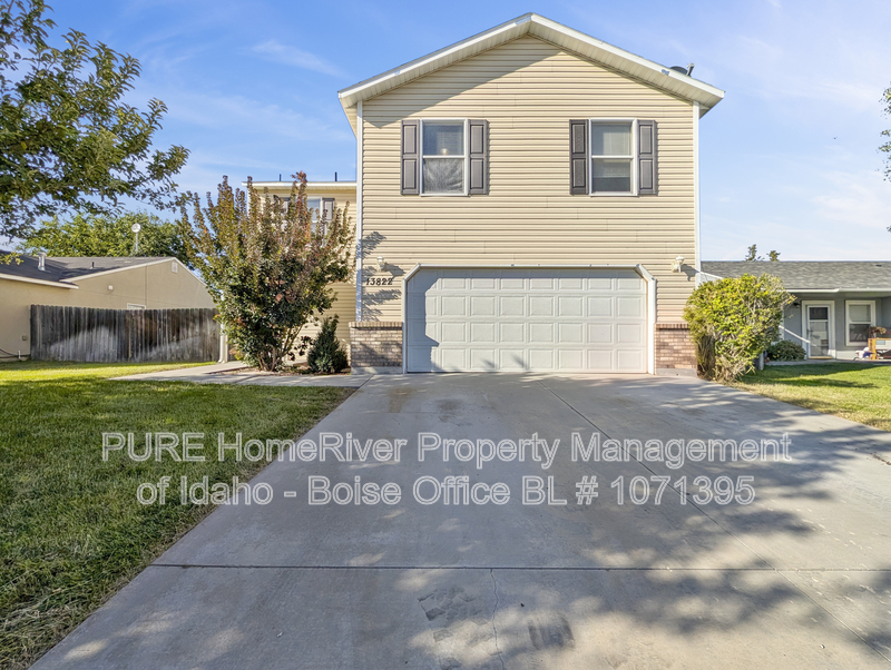 Caldwell House: 13822 Mesa St