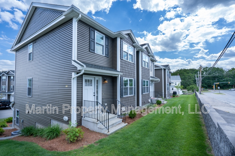 Chelmsford Condo: 4 Fairview Street, #10 - 1