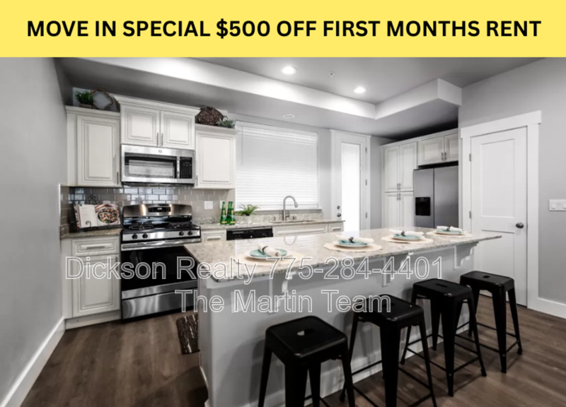 Reno House: 730 Bluffs Court