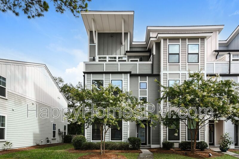 North Charleston House: 4571 Summey Street