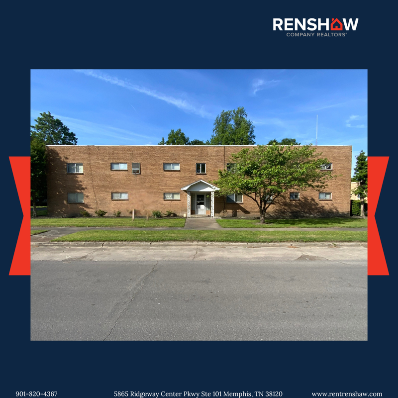 Caruthersville House: 110 E 7th St
