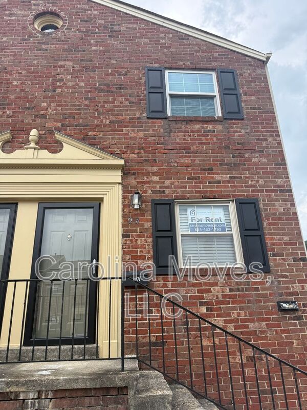Greenville Condo: 2530 E North St.