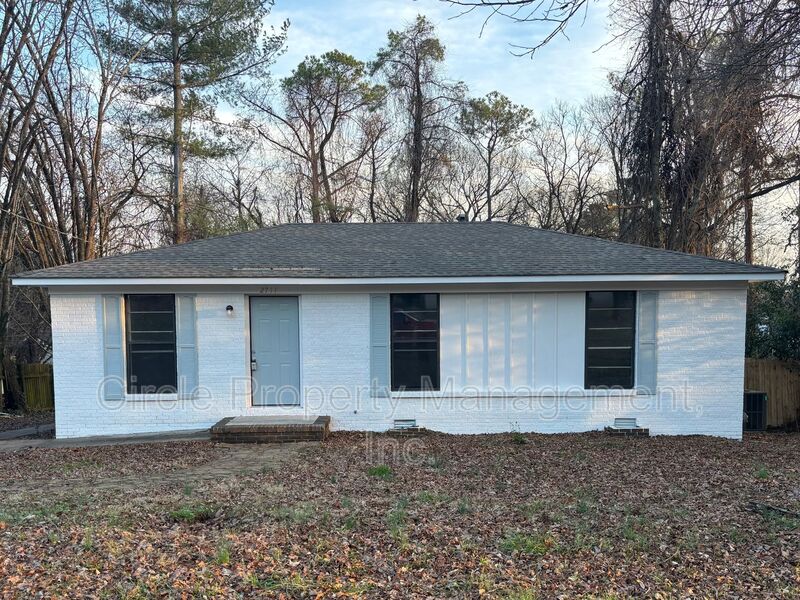 Huntsville House: 2711 Monticello Drive NW