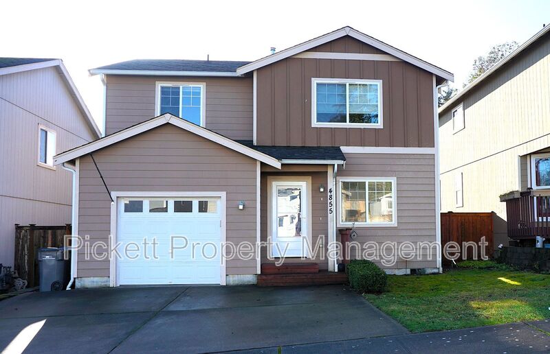 Bremerton House: 4855 Bowwood Cir NE