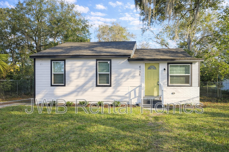 Jacksonville House: 6135 Lynnwood Ave Unit A
