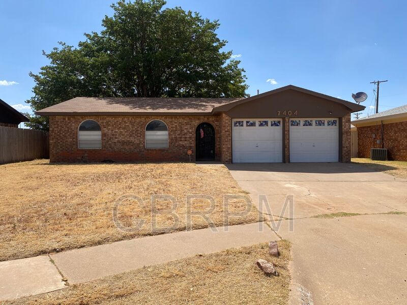 Lubbock House: 7404 Fir Avenue
