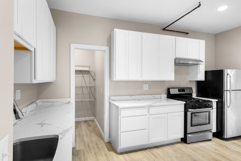 Syracuse Condo: 905 Ackerman Avenue - 1