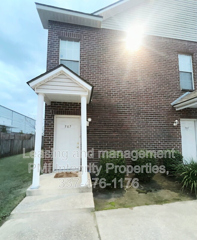 Baton Rouge Condo: 4625 Burbank Drive