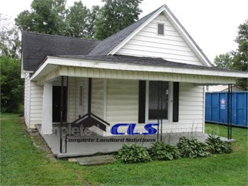 Terre Haute House: 3771 E PARK AVE