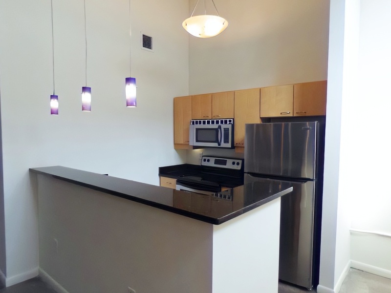 Richmond Condo: 1011 W Marshall St.
