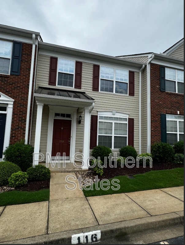 Greer Condo: 118 Xander Dr