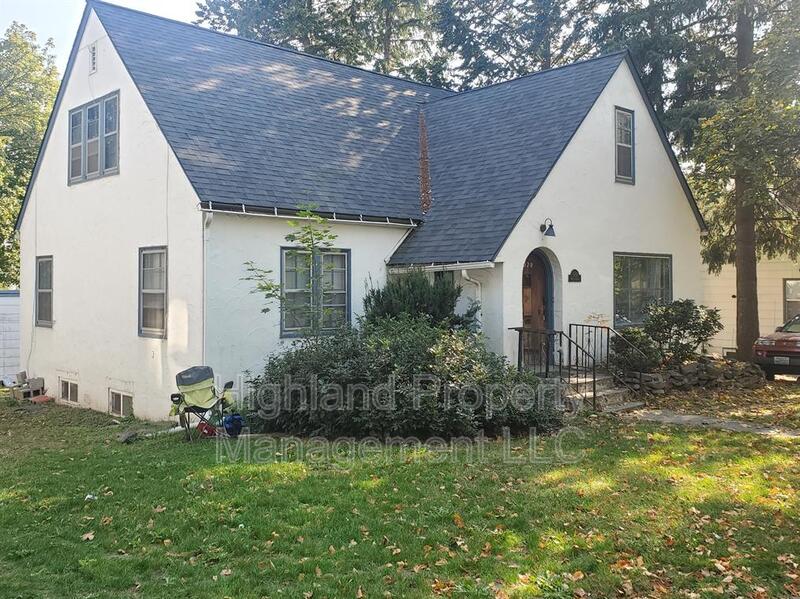 Pullman Condo: 520 NE Maple St