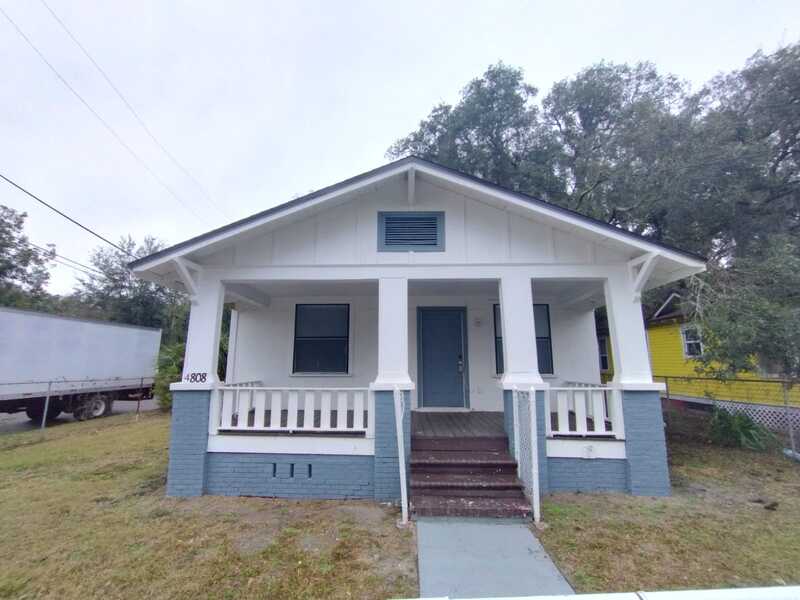 Jacksonville House: 4808 Silver Street