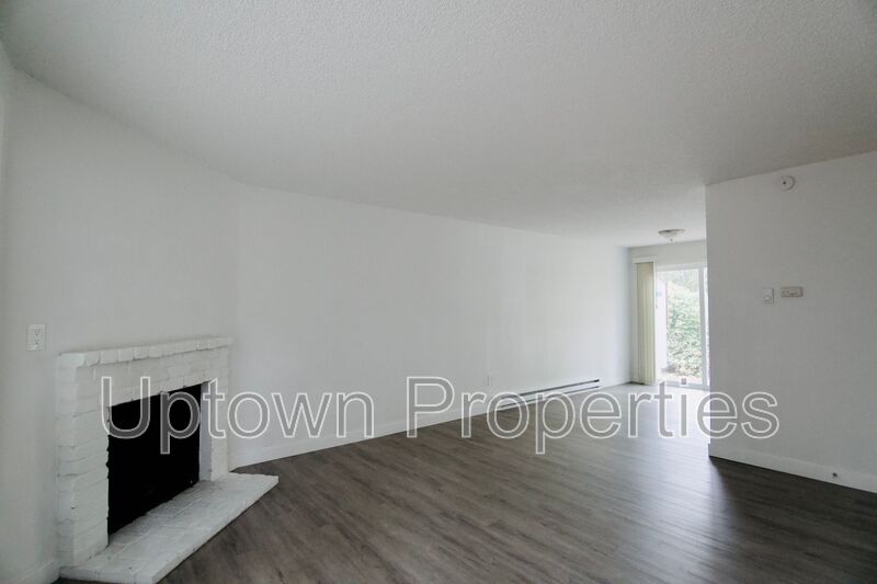 Portland House: 5111 SW Beaverton Hillsdale Hwy