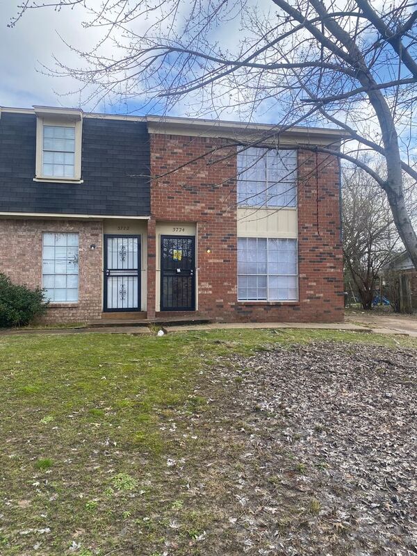 Memphis House: 3772 Hyacinth Dr